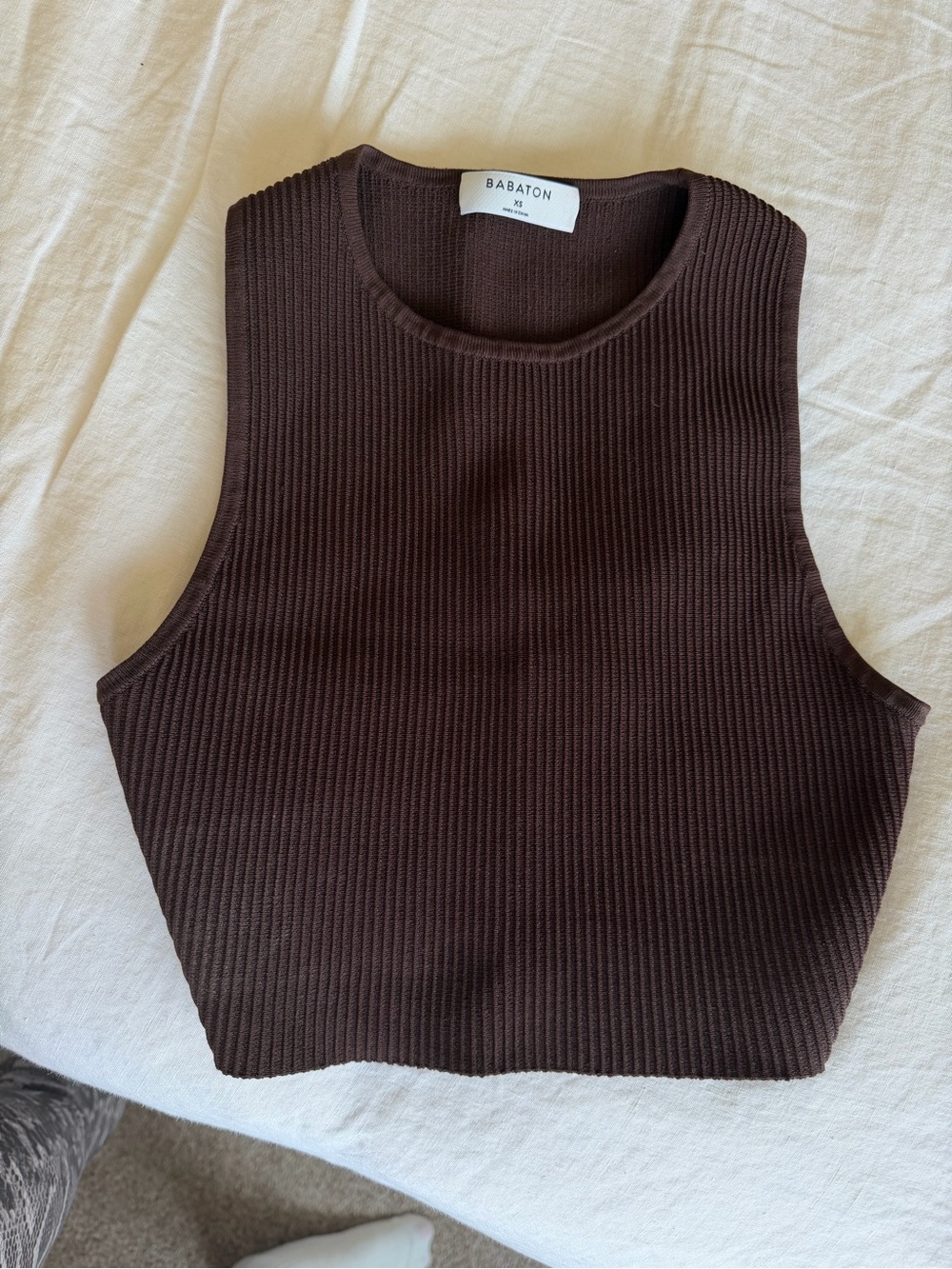 Babaton Dark Brown Ribbed Crop Tank